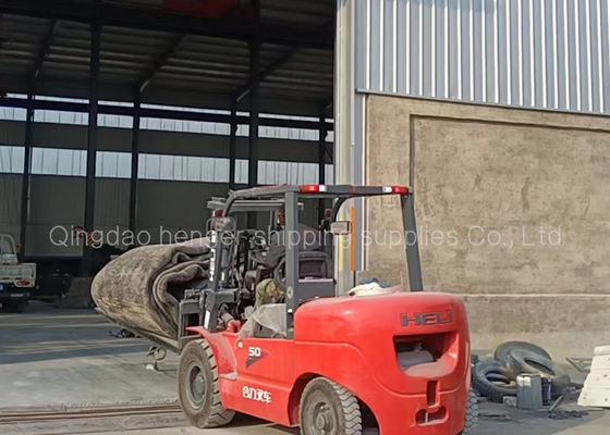 کیفیت گواهی DNV 1.8x12m کیسه هوا لاستیکی پنوماتیک دریایی برای راه اندازی کشتی کارخانه