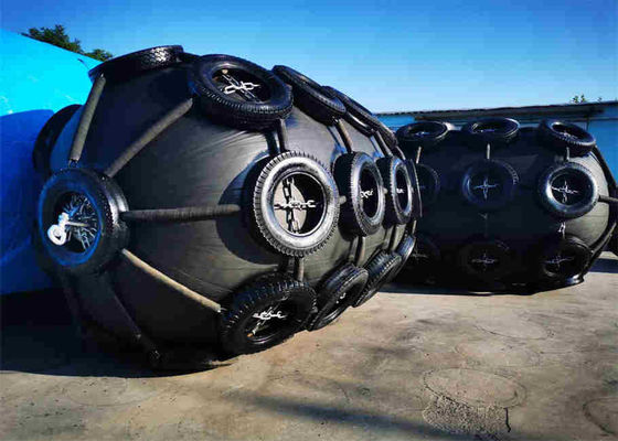 کیفیت گلگیر لاستیکی پنوماتیک سفارشی 50Kpa 80Kpa برای محوطه کشتی کارخانه