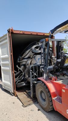 کیفیت گلگیرهای پنوماتیک یوکوهاما شناور 3300x6500 میلی متر 50 کیلو پاسکال با توری تایر زنجیر کارخانه