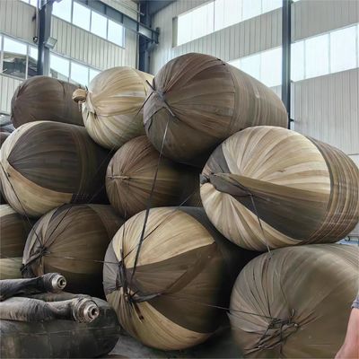 کیفیت فندر لاستیکی پنوماتیک 2000×4000 میلی متری سیاه با زنجیر و شبکه ی لاستیکی 50kpa برای قایق کارخانه