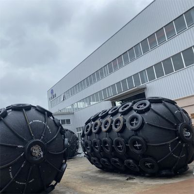 کیفیت Two-year Warranty Pneumatic Rubber Fender 2.5*5.5M For Vessel Berthing کارخانه