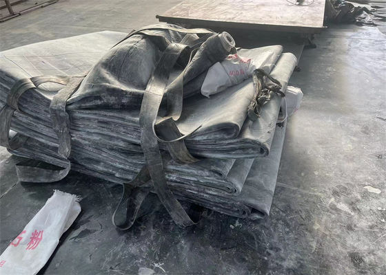 کیفیت کشتی بلند کردن بالون رولر کشتی پرتاب کوله هوا هواپیمایی پنوماتیک کوله هواپیمایی لاستیکی دریایی کارخانه