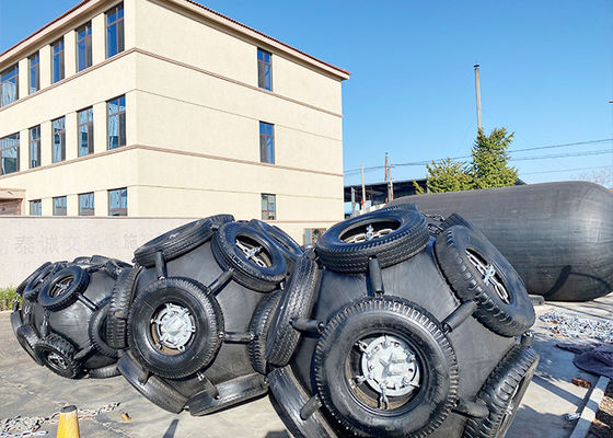 کیفیت فندرهای پنوماتیک دریایی لاستیکی طبیعی برای لنگر انداختن کشتی کارخانه