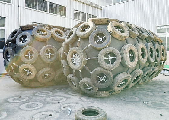 کیفیت فندرهای پنوماتیک دریایی لاستیکی طبیعی برای لنگر انداختن کشتی کارخانه