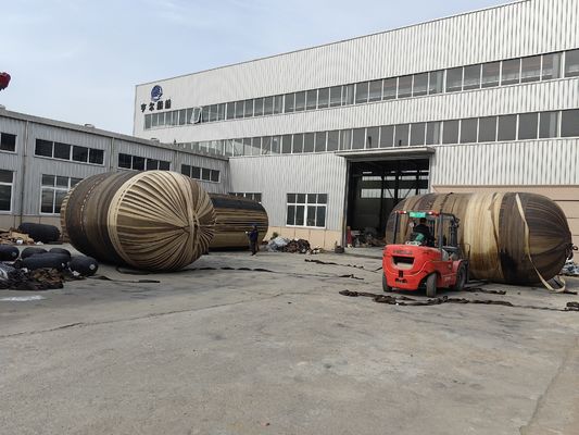 کیفیت STS فندر نوع یوکوهاما فندر شناور پنوماتیک لاستیکی طبیعی کارخانه