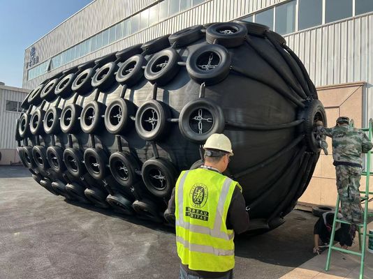 کیفیت گواهینامه BV فندر لاستیکی پنوماتیک با فشار داخلی اولیه 50Kpa/80Kpa کارخانه