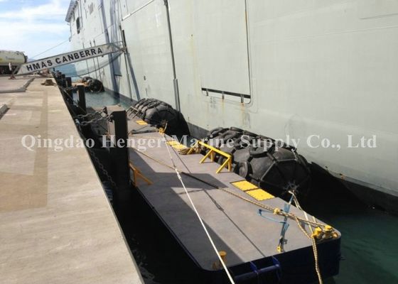کیفیت ISO 17357 Compliant High Elasticity Natural Rubber Pneumatic Rubber Fender for Port Anti-Collision Use کارخانه