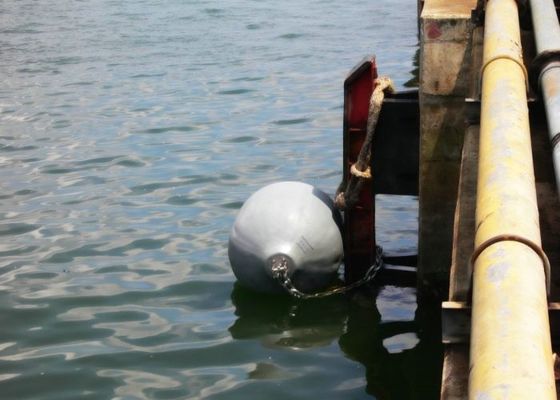 کیفیت پوشش پاشش پلاستیک Polyurea با استفاده از زنجیر و تایر خیاطی کارخانه