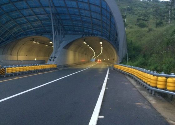 کیفیت نور - Reflecting ایمنی Guardrail ایمنی غلتکی مواد پلیمر کامپوزیت مواد کارخانه