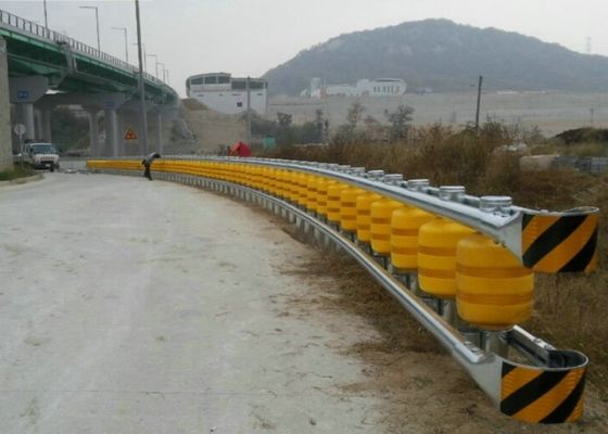 کیفیت KSI نوع بزرگراه ضد برخورد ایمنی نورد حصار / ایمنی رول Guardrail کارخانه