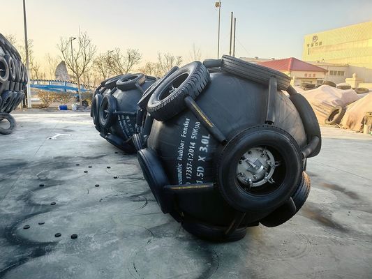 کیفیت جذب انرژی 300-5000KJ پنوماتیک لاستیک Fender مقاومت خوب در برابر سایش قطعات دریایی کارخانه