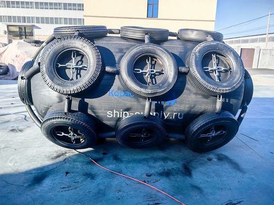کیفیت 50Kpa 80Kpa لاستیکی Fender با زنجیر لاستیک شبکه کارخانه