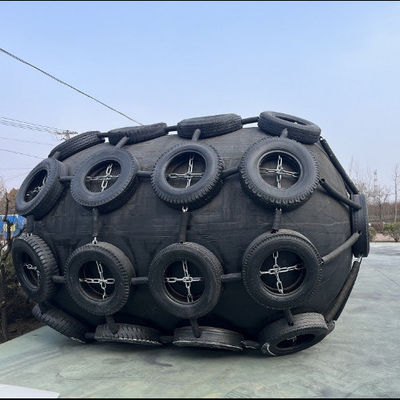 کیفیت ISO 17357 Certified Natural Rubber Pneumatic Fender with 50Kpa Working Pressure for Marine Safety کارخانه