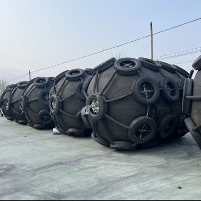 کیفیت ISO 17357 Certified Natural Rubber Pneumatic Fender with 50Kpa Working Pressure for Marine Safety کارخانه