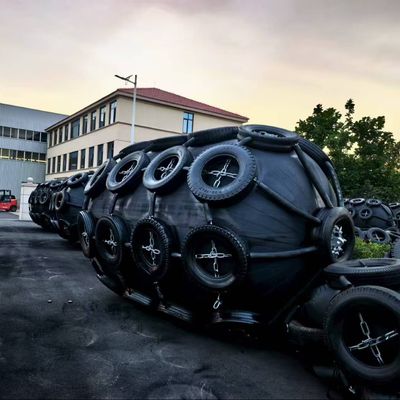 کیفیت ISO17357 پنوماتیک لاستیک Fender برای حفاظت از برخورد دریایی کارخانه