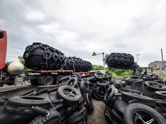 کیفیت فندر لاستیکی پنوماتیک گواهینامه BV برای لنگر گذاری دریایی کارخانه