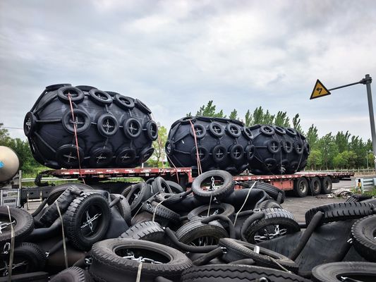 کیفیت گلگیر بادی لاستیکی پنوماتیکی نوع Yokohama برای محافظت از قایق با گواهینامه استاندارد BV کارخانه