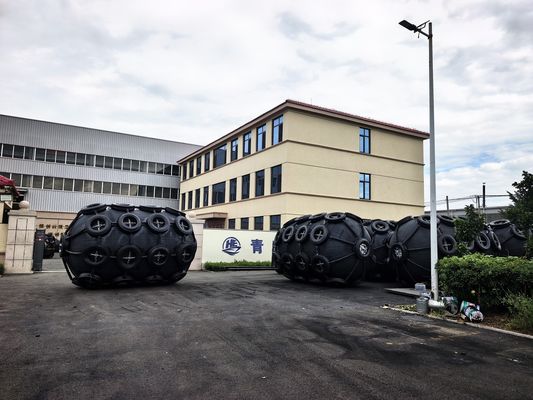 کیفیت گلگیر لاستیکی دریایی با دوام بالا مطابق با استاندارد فنی ISO 17357 2014 و اصلی کارخانه