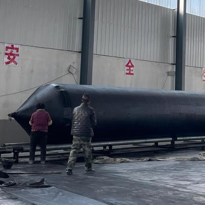 کیفیت کیسه هوای لاستیکی دریایی سفارشی برای عملکرد ایمن و راه‌اندازی کشتی کارخانه