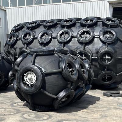 کیفیت CCS/BV/LR/DNV Certified High-Quality Black Pneumatic Rubber Fender for STS/STD Applications کارخانه