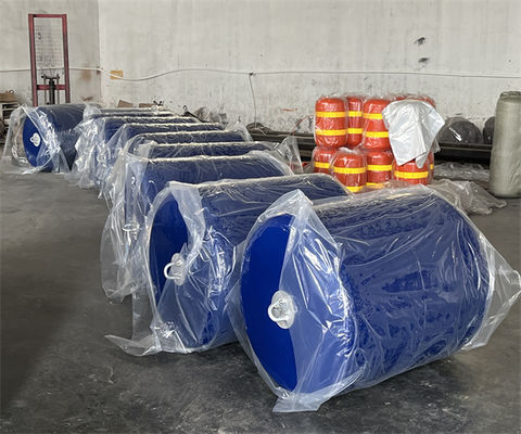 کیفیت ISO17357 Certified EVA Foam Filled Marine Fender with Customizable Length for Anti Collision Protection کارخانه