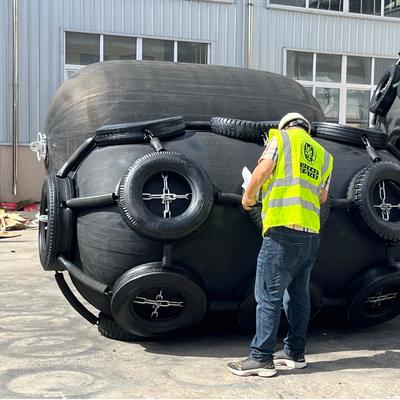 کیفیت ISO17357 Ship to Dock Marice Equipment Pneumatic Rubber Fender کارخانه