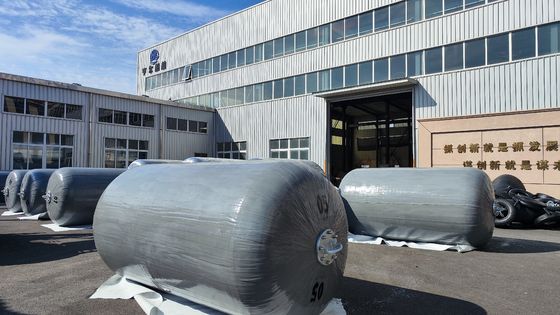 کیفیت عملکرد عالی و ویژگی های رنگارنگ فوم پر از فندر با زنجیره های گرم گالوانیزه شده کارخانه