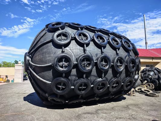 کیفیت گلگیر لاستیکی پنوماتیکی 0.3-4.8 متری سفارشی با شیر ایمنی و 24 ماه عمر مفید کارخانه