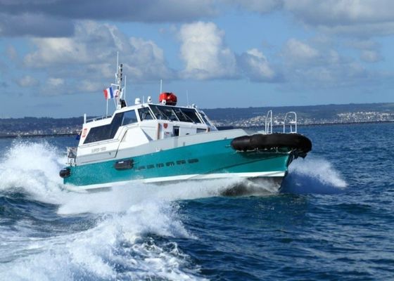 کیفیت قایق های بادی قایق تورم با قطر 0.3 - 6 متر نصب و راه اندازی آسان آبگریز خوب کارخانه