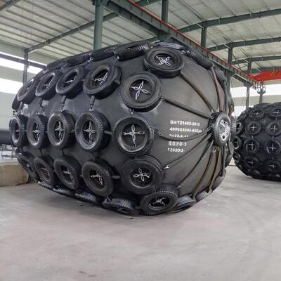 کیفیت Pneumatic Rubber Fender For Marine Service کارخانه