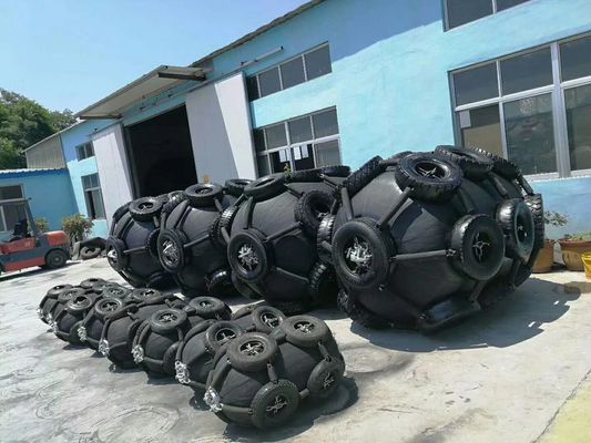 کیفیت 50KPa / 80Kpa ISO 17357 گواهی پنوماتیک گلگیرهای یوكوهاما نوع کارخانه