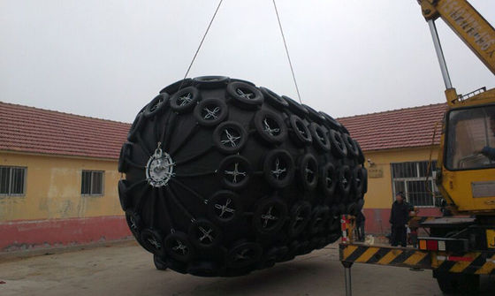 کیفیت Marine Iso 17357 Certified Yokohama Rubber Fender 50kpa D1.5M * L3.0M کارخانه