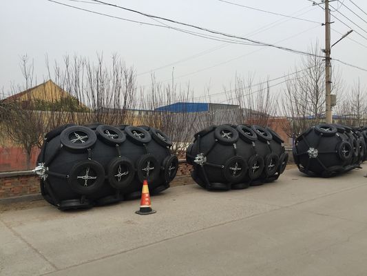 کیفیت گواهینامه پنوماتیک نوع قایق حفاظتی Vship Salvage Marine Rubber Fenders کارخانه