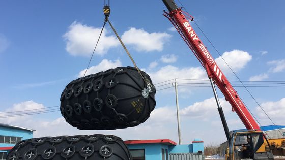 کیفیت تجهیزات دریایی یوکوهاما پنوماتیک دندانه دار یوکوهاما پنوماتیک لاستیکی کارخانه