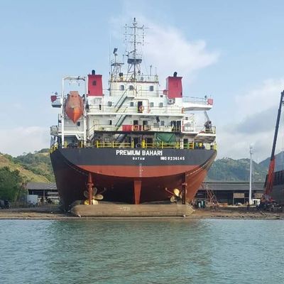 کیفیت کیسه هوای قابل تنظیم برای بالا و پایین رفتن آب دریایی برای کمک به بالا و پایین رفتن آب کشتی کارخانه