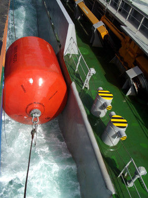 کیفیت Custom Manufacturing Foam Filled Fender with ISO17357 Standard and 12 Months Shelf Life کارخانه