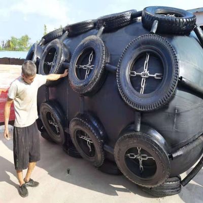 کیفیت نوع دریایی شناور پنوماتیک Fender Ships Fender Boat Fender لاستیک کارخانه