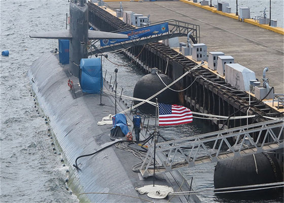 کیفیت 50Kpa 80Kpa زیردریایی هیدروپنوماتیک لاستیکی گلگیر نوع زنجیر اسکله کارخانه