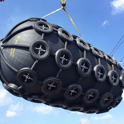 کیفیت پنوماتیک پنوماتیک دریایی 50Kpa با لاستیک کارخانه